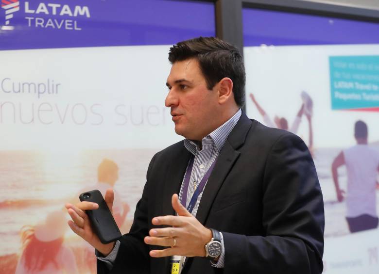 Santiago Álvarez, director ejecutivo de Latam Colombia, manifestó los reparos sobre el negocio Viva - Avianca. FOTO MANUEL SALDARRIAGA