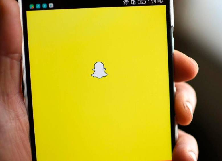 Para el segundo trimestre de 2022, Snapchat tuvo ingresos por US$1.110 millones y decepcionó al mercado. FOTO: AFP.