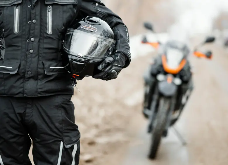 Los delincuentes están utilizando perfiles falsos en Google, páginas web fraudulentas y canales de mensajería para suplantar concesionarios y engañar a compradores de motocicletas en Colombia. FOTO suministrada por High Results