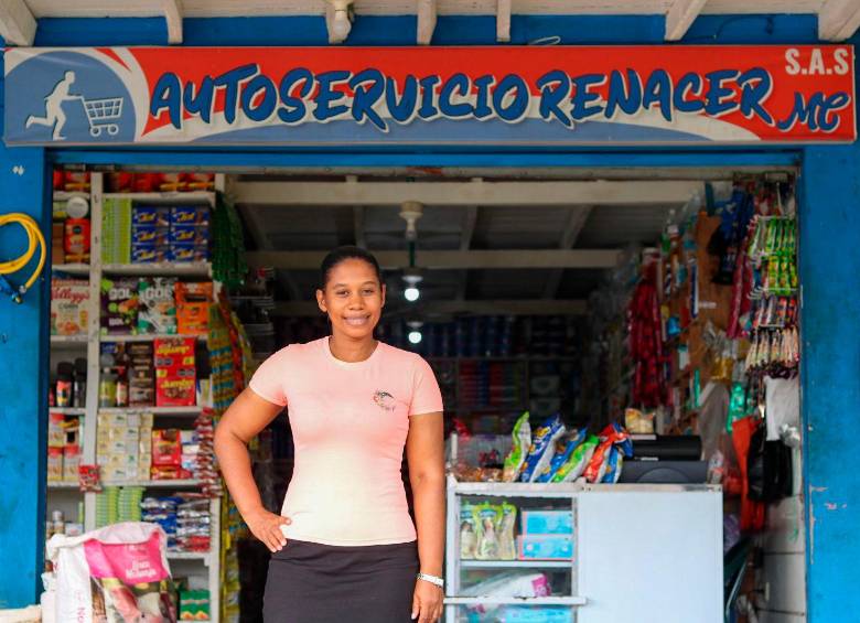 Desde hace cinco años, Renacer MC se ha encargado de abastecer a Murindó con sus servicios y productos. FOTO Yoiner palomeque