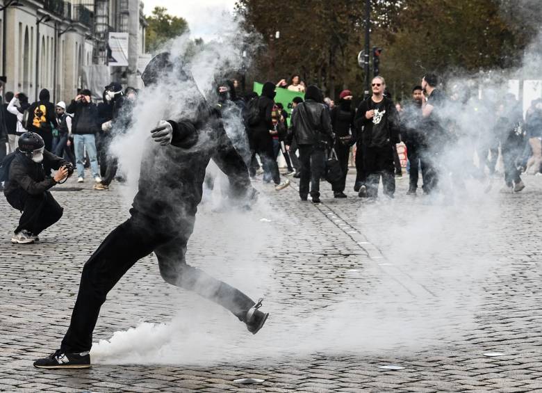 Las protestas ocurrieron a seis meses de las presidenciales, en medio de tensiones políticas y económicas. FOTO: Sebastien Salom-Gomis / AFP