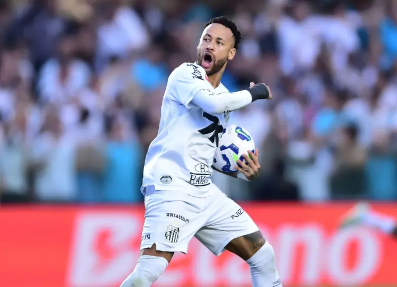 Neymar aportó en la cancha para el triunfo 2-0 del Santos sobre Remo por el Brasileirão, sin embargo generó malestar por las declaraciones dadas a los medios finalizado el encuentro. Foto: Getty Images