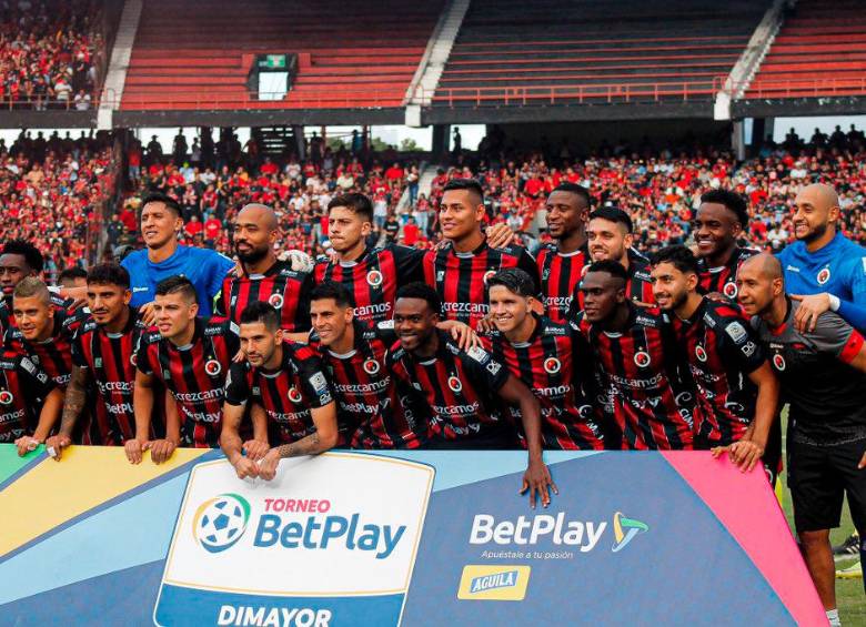 El cuadro nortesantandereano le dio una alegría al público que llegó a las tribunas del estadio General Santander en la tarde-noche del marte. Foto: tomada del x de @Cucutaoficial