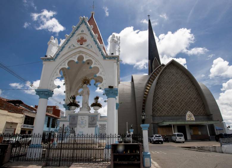 Alerta en Santa Rosa de Osos porque su basílica podría caer por negligencia