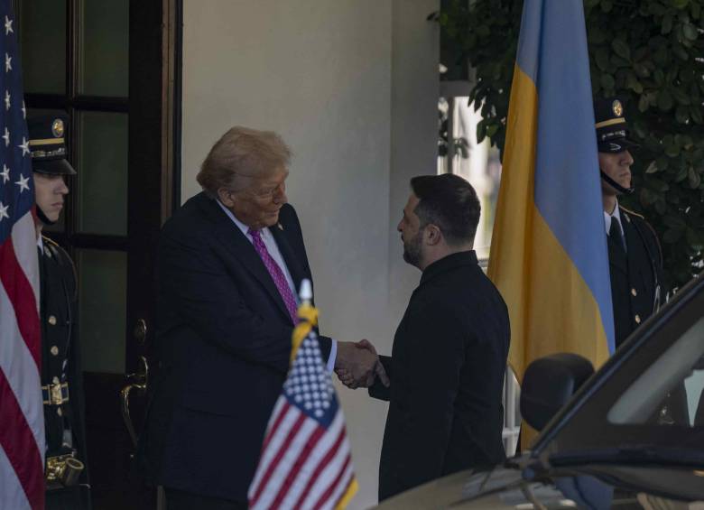 Zelenski tendría previsto viajar en los próximos días a Florida, con el objetivo de sostener conversaciones con Trump en su residencia de Mar-a-Lago. FOTO: AFP