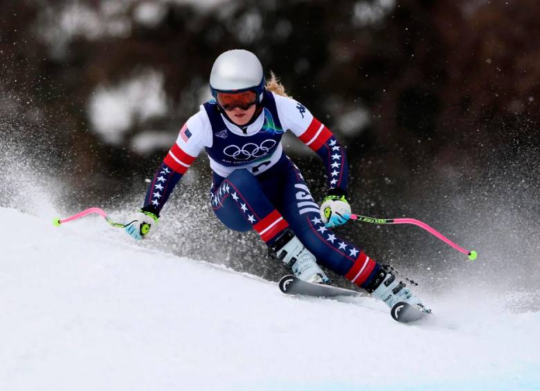La esquiadora Lindsey Vonn, de 41 años, buscaba su segundo título olímpico tras el logrado en Vancouver, Canadá-2010. FOTO GETTY