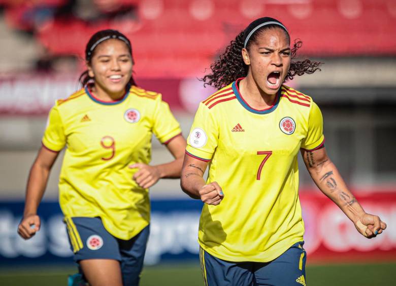 Gisela Robledo Robledo (7), la gran figura de Colombia ante Perú gracias desequilibrio, gol y asistencias. FOTO CORTESÍA CONMEBOL