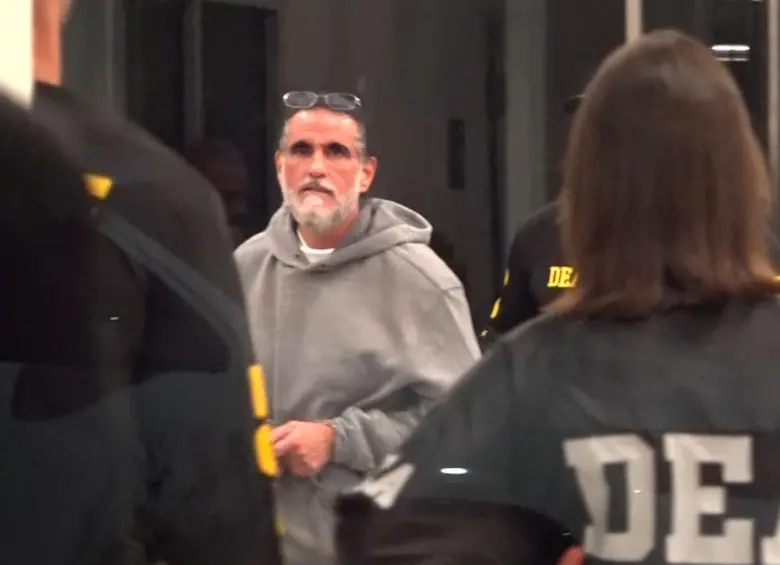 Acusan a Alex Saab de lavado de dinero en una corte de Miami tras su deportación. FOTO: AFP.