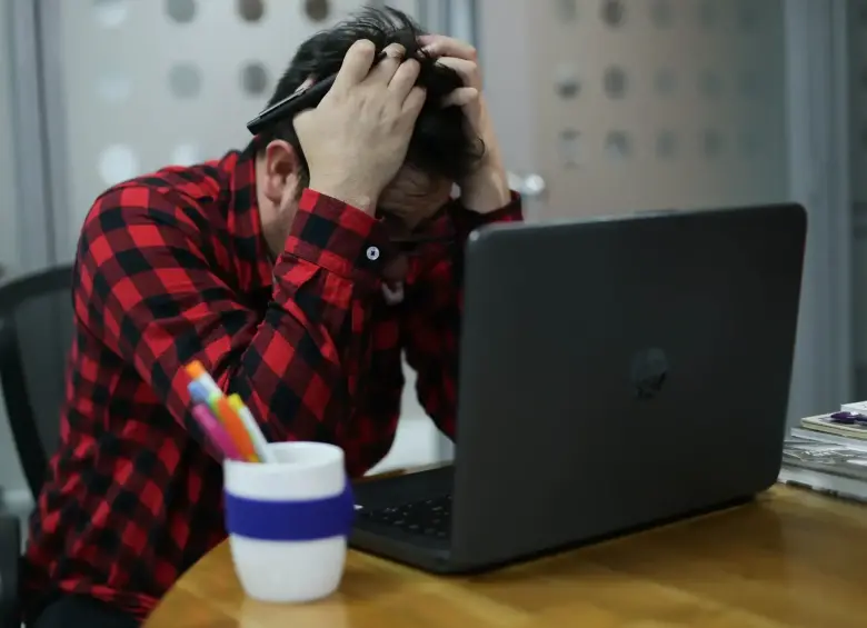 Estrés en el trabajo. Foto de referencia: Colprensa