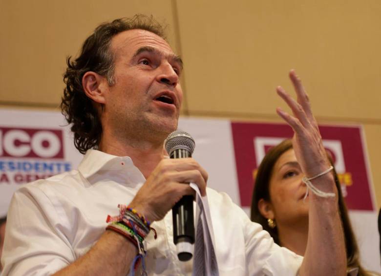 Federico Gutiérrrez entregó sus primeras declaraciones luego de los resultados electorales de este domingo, en Bogotá. FOTO COLPRENSA