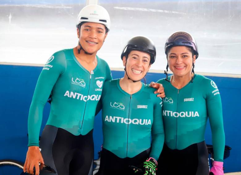 Mariana Pajón regresó oficialmente a la competencia en el Campeonato Nacional de pista de Cali, donde compitió al lado de joven velocista antioqueña Stefany Cuadrado y la experimentada Juliana Gaviria. Foto: Cortesía Carlos Cruz-Fedeciclismo