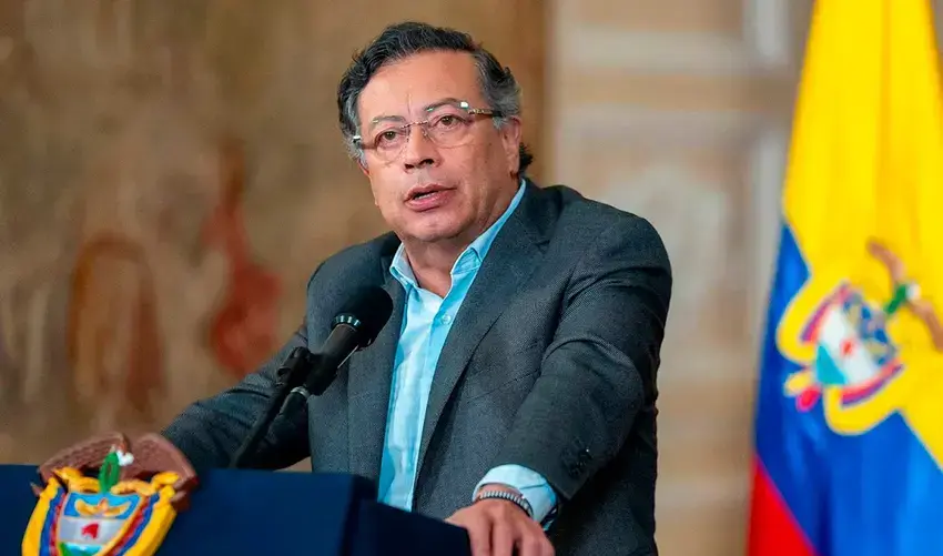 El presidente Gustavo Petro ordenó desplegar al Ejército colombiano en la frontera con Venezuelta. FOTO: Cortesía Presidencia