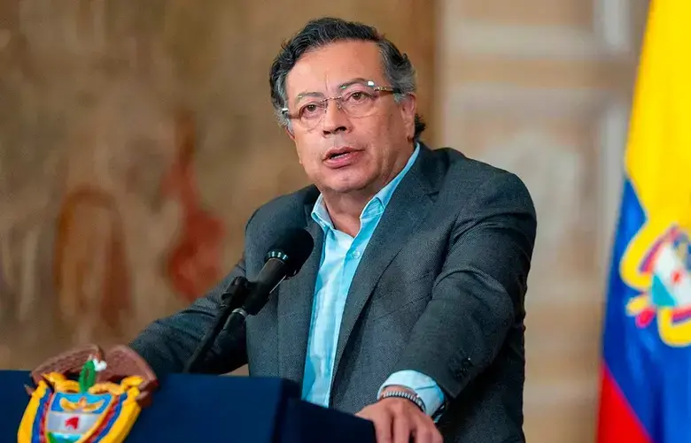 El presidente Gustavo Petro ordenó desplegar al Ejército colombiano en la frontera con Venezuelta. FOTO: Cortesía Presidencia