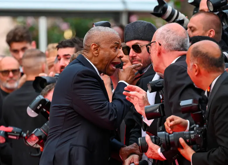 Denzel Washington discutió con un fotógrafo en el Festival de Cannes. FOTO Getty