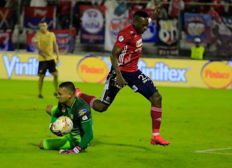 El enfrentamiento sabatino se torna definitivo para las aspiraciones de ambos equipos en el grupo B. FOTO: ARCHIVO DIMAYOR