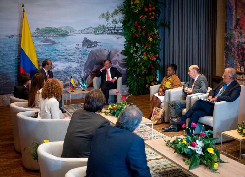 El presidente electo, Gustavo Petro, sostuvo reuniones con el presidente ejecutivo del Banco de Desarrollo de América Latina y otros líderes mundiales. FOTO: CORTESÍA