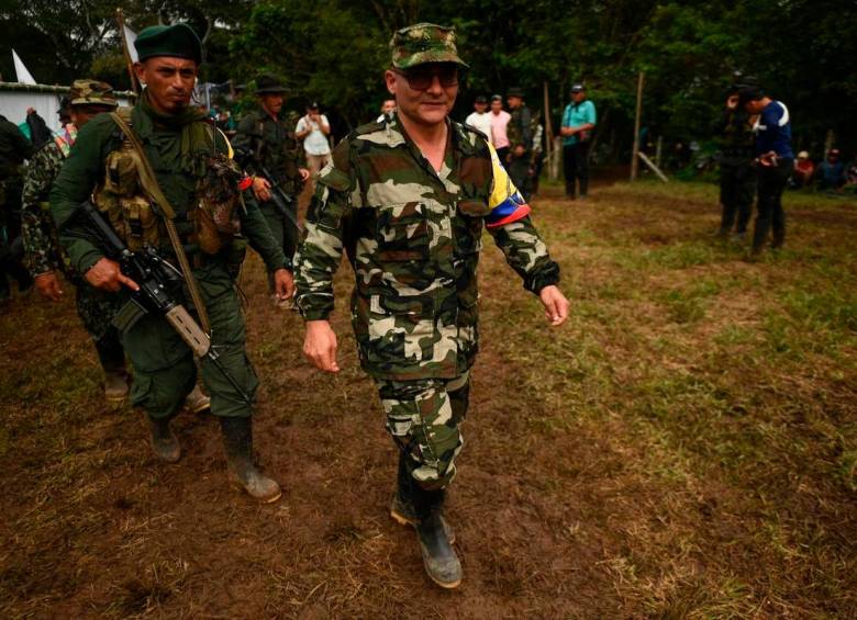 Néstor Vera (“Iván Mordisco”) utiliza a Putumayo como una zona estratégica para mover cocaína y cripa, por medio del frente Carolina Ramírez. FOTO AFP