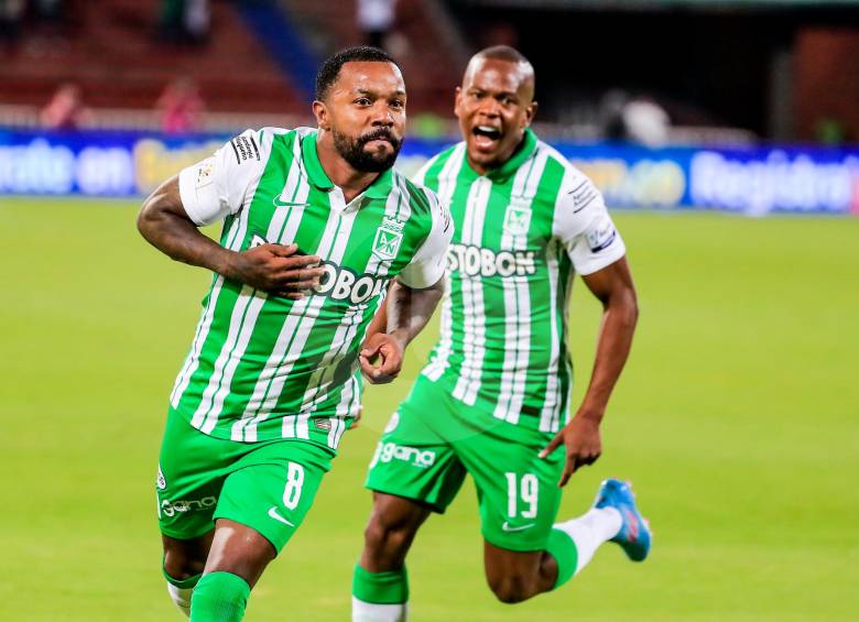 Dorlan Pabón marcó de penal para la victoria de Atlético Nacional en su visita a Bucaramanga. FOTO JAIME PÉREZ
