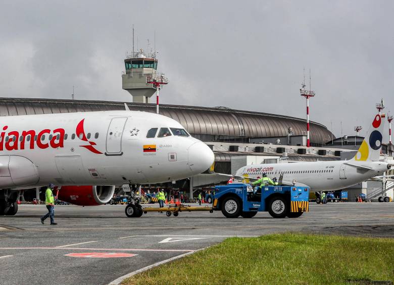 Aerocivil comunicará este martes la decisión final en proceso de integración de Viva y Avianca