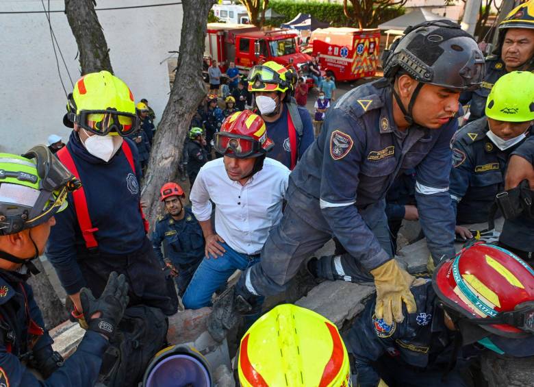 La Alcaldía convocó a detener vehículos, hacer sonar bocinas y usar prendas blancas en el homenaje hoy. FOTO: Alcaldía de Cali