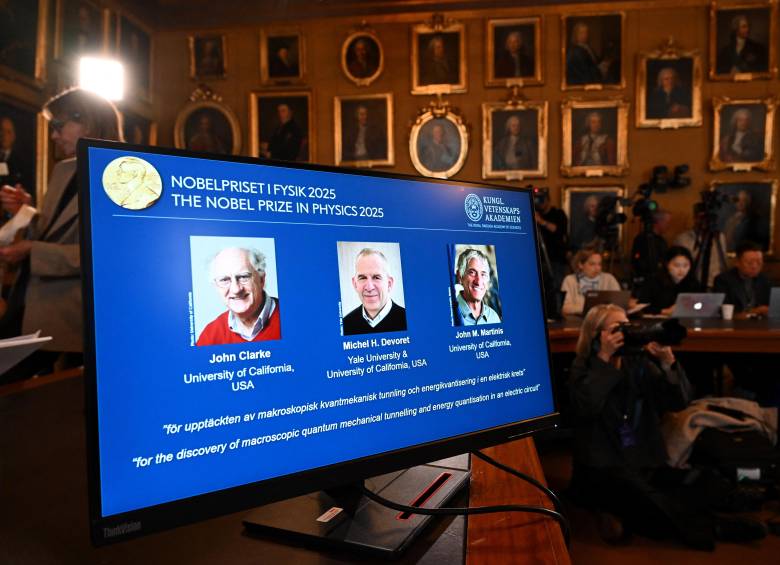 Los ganadores de este año fueron John Clarke, Michel H. Devoret y John M. Martinis FOTO: AFP