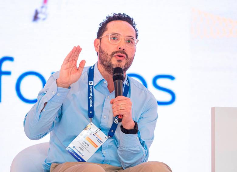 Andrés Velasco, presidente de Asofondos, advirtió sobre el aumento de los recursos públicos necesarios para financiar las pensiones de Colpensiones. FOTO COLPRENSA