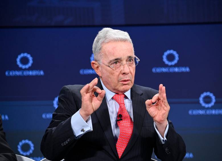 Uribe sostuvo que no es aceptable una eventual condición de relaciones o apertura de frontera “a cambio de reconocer el resultado electoral”. FOTO: GETTY