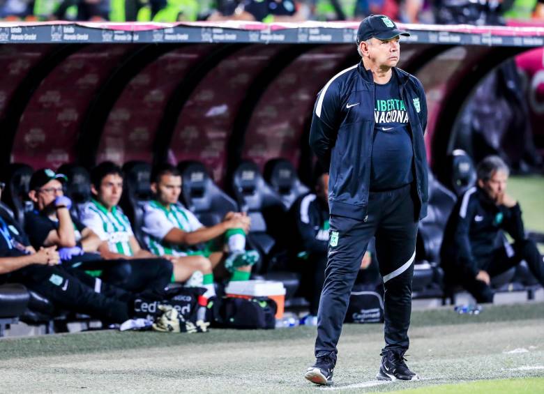 Revelaciones, polémicas y multas no distraen al verde