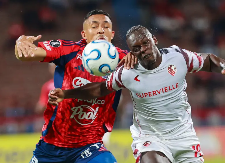 Tras igualar 1-1 con Estudiantes en el Atanasio, el DIM tendrá un reto importante este jueves frente a Flamengo. FOTO MANUEL SALDARRIAGA