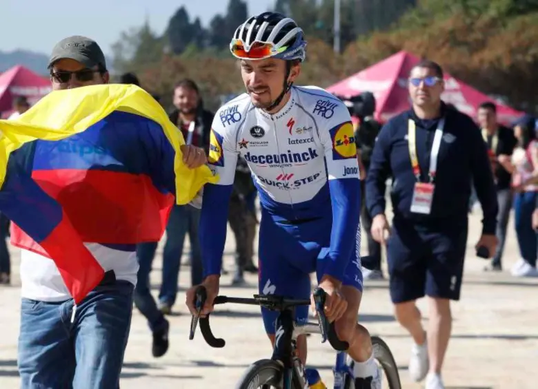 En las cuatro ediciones que se han desarrollado del Tour Colombia, la competencia ha contado con grandes figuras del ciclismo mundial como el francés Julian Alaphilippe. FOTO: Manuel Saldarriaga
