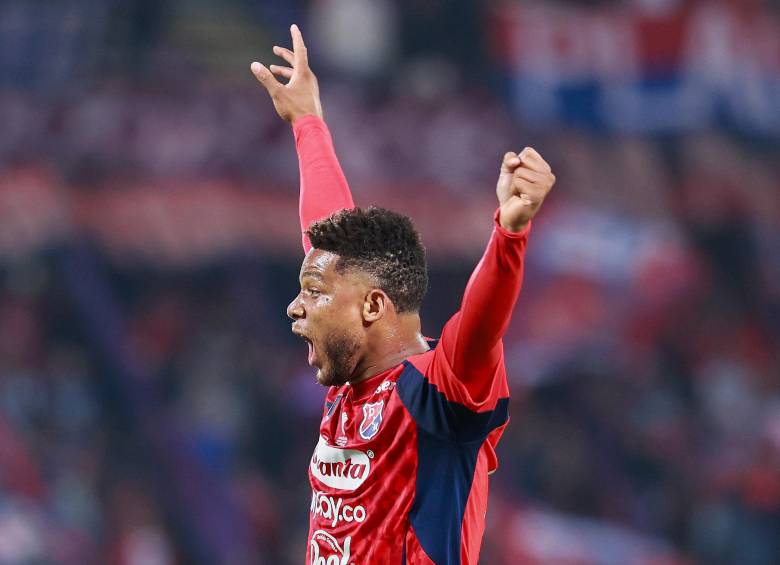 El lateral antioqueño Frank Fabra podría ser el titular del Medellín por la banda izquierda en el Atanasio Girardot. Foto: