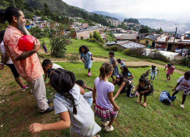 Arnulfo Uribe Tamayo, motor que ha impulsado la red barrial de Bello Oriente, en Medellín