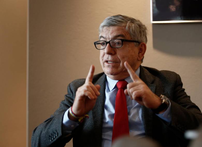 El Partido Liberal de César Gaviria se apartó de la reforma a la salud del presidente, Gustavo Petro. FOTO: Colprensa