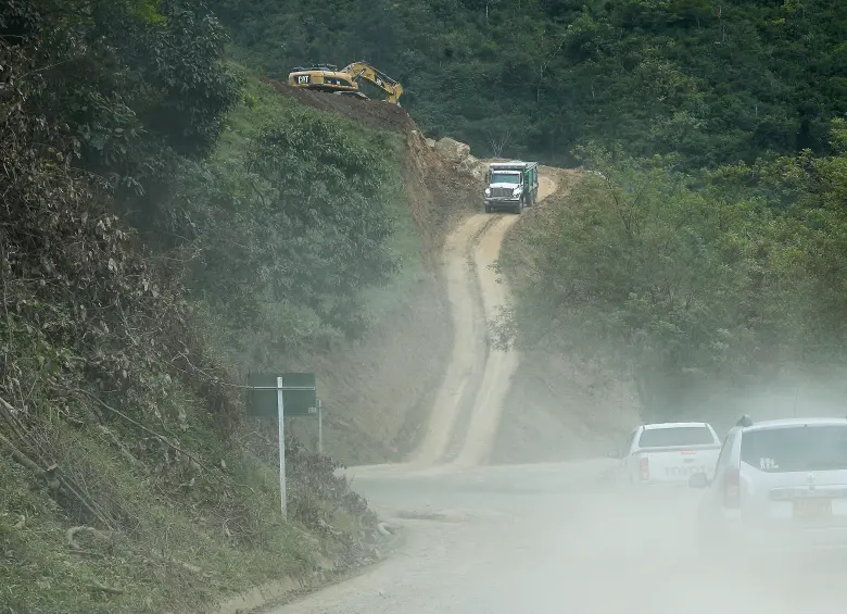 ¿Quién se hará cargo de los $1,8 billones de vías a la deriva en Antioquia?
