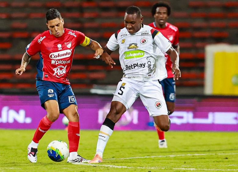 Juan Fernando Quintero trabaja para recuperarse lo más pronto posible. FOTO MANUEL SALDARRIAGA