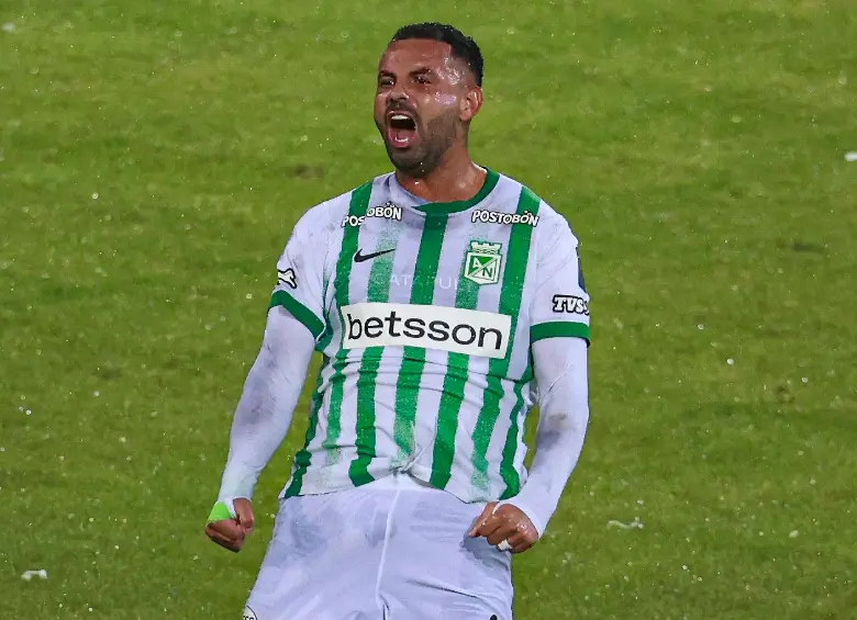 El volante antioqueño Edwin Cardona ha sido la gran figura de Atlético Nacional en lo que va del 2025. Cuando no está, se nota su ausencia en el equipo dirigido por Gandolfi. FOTO: MANUEL SALDARRIAGA