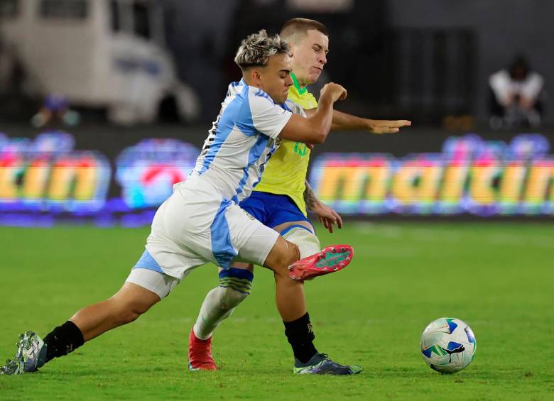 Argentina y Brasil empataron en el Sudamericano Sub-20 y el título del evento se definirá el domingo en la última fecha. FOTO: GETTY