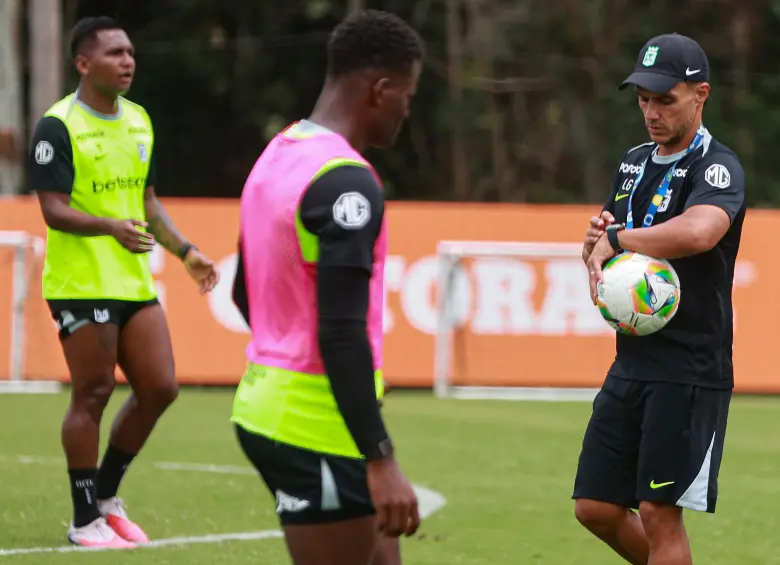 Lucas González prepara el duelo de esta sábado ante Santa Fe. FOTO MANUEL SALDARRIAGA