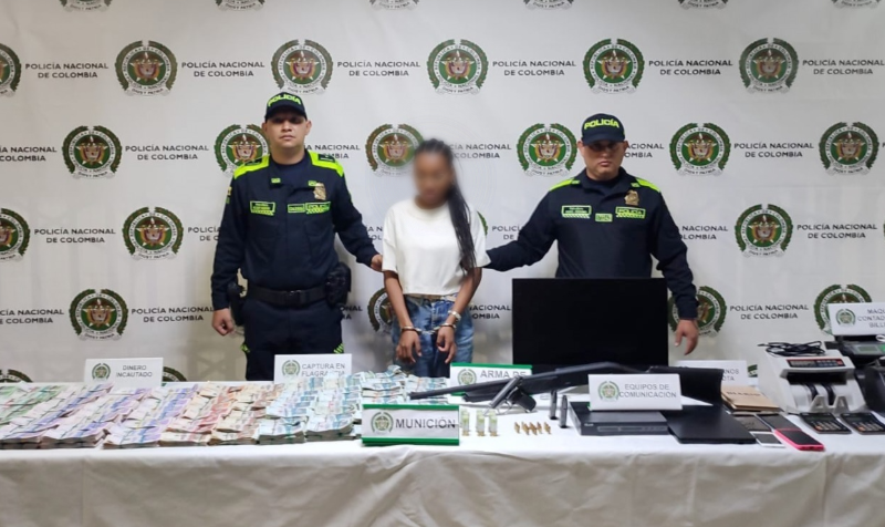 La sospechosa fue enviada a la cárcel mientras se resuelve su situación judicial. FOTO: Cortesía Fiscalía