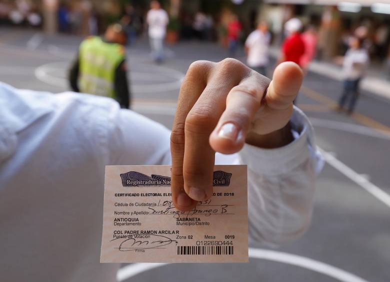 Este es el certificado electoral que le entregarán en su mesa de votación. FOTO: MANUEL SALDARRIAGA