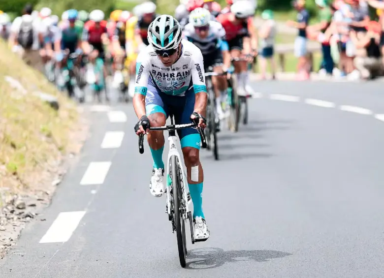Santiago Buitrago se lució este martes en el Tour. Al final arribó tercero. FOTO: AFP