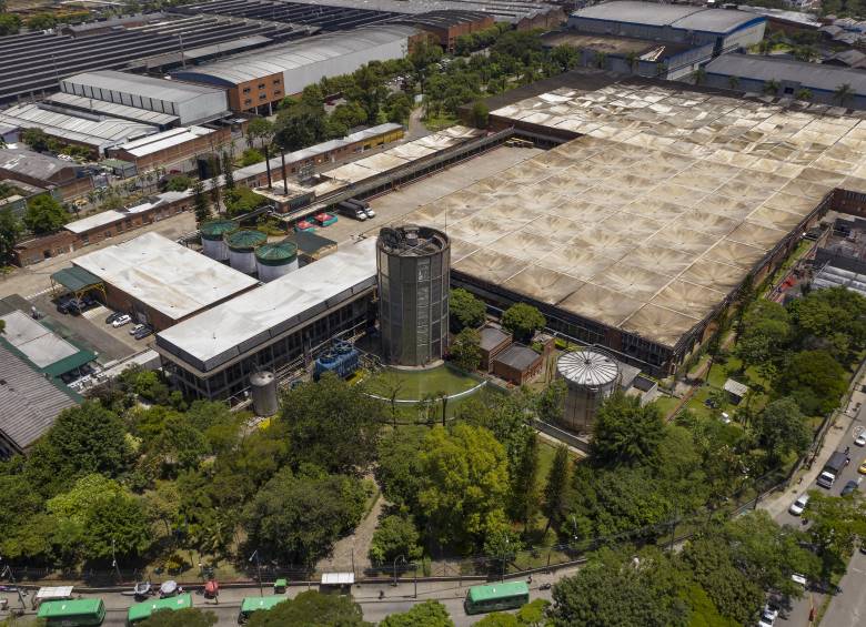 Panorámica de la sede de la Fábrica de Licores de Antioquia en Itaguí, donde se realizaría el proyecto a futuro. Foto: Manuel Saldarriaga Quintero