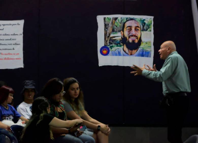 En Medellín se inauguró una exposición artística que rinde homenaje al estallido social de 2021