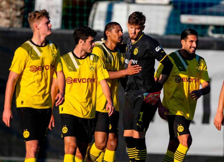 Haller (centro) fue el gran protagonista del amistoso del club alemán en España. FOTO: TOMADA DE TWITTER @BVB
