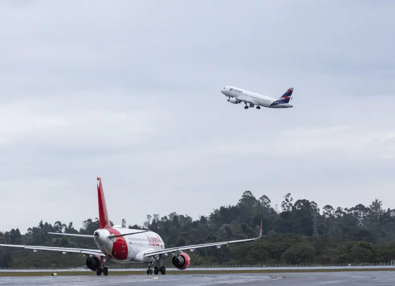 Medellín y Rionegro recibirán millonarias transferencias como contraprestación por la operación aeroportuaria