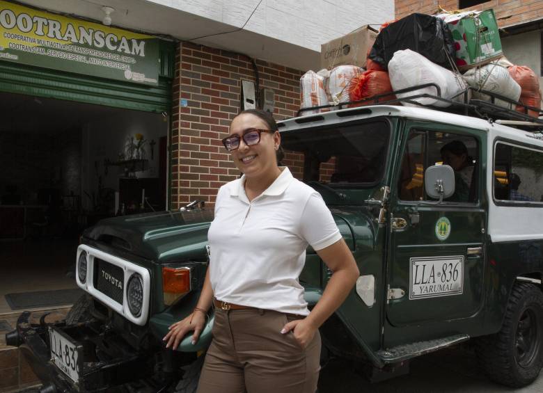 Cootranscam cuenta con 16 vehículos para conectar a Briceño con sus zonas rurales y prestar servicios de transporte especial. FOTO JAIME PÉREZ