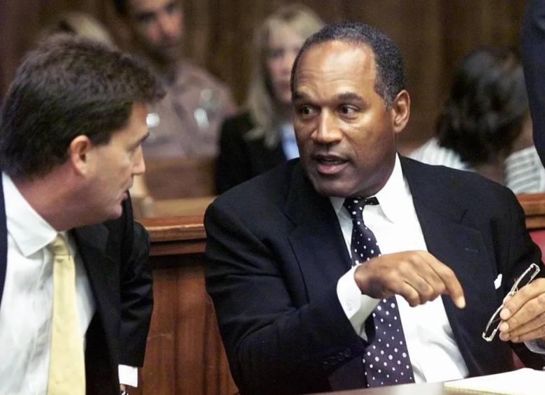 O.J. Simpson en el juzgado sospechoso de haber asesinado a su esposa. FOTO: GETTY