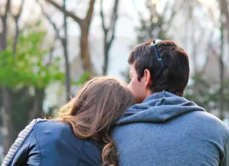 Las parejas LAT son aquellas que viven separadas pero juntas. FOTO Pixabay