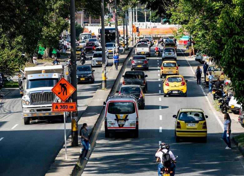 Las autoridades piden respetar la medida para evitar colapsar la movilidad de la ciudad. FOTO: JAIME PÉREZ