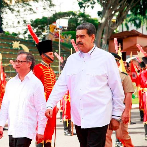 El presidente Gustavo Petro se reunió este sábado con su homólogo venezolano Nicolás Maduro. FOTO: CORTESÍA